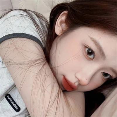 滚动的钢蛋
